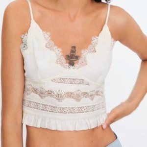 zara White Cropped Lace Details Camisol Tank Top/Cami
